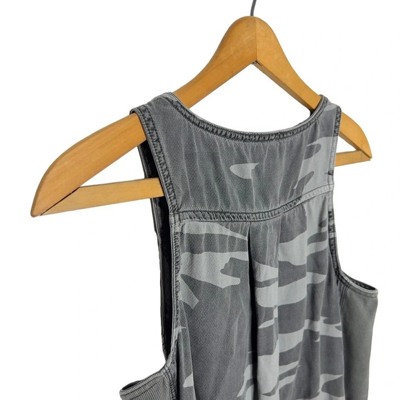 SPLENDID Collection Camo Print Neutral Sleeveless Popover Button Up Dress - Picture 4 of 8